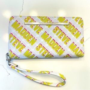 Steve Madden Logo Wallet (never used)
